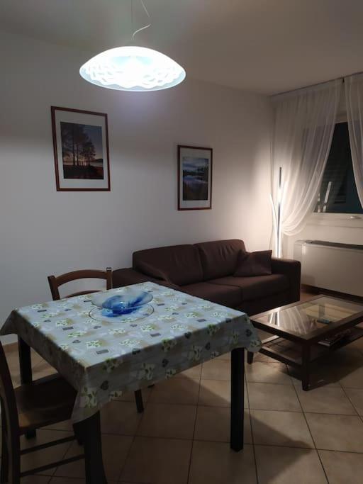 La Casa Sul Lago Monvalle ภายนอก รูปภาพ